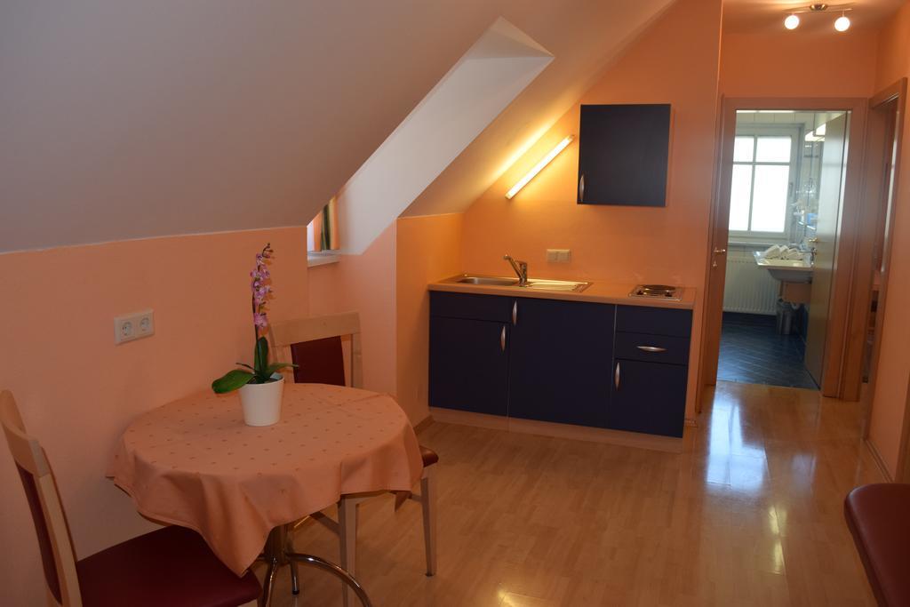 Arnfels Gasthof Hotel Schmied מראה חיצוני תמונה